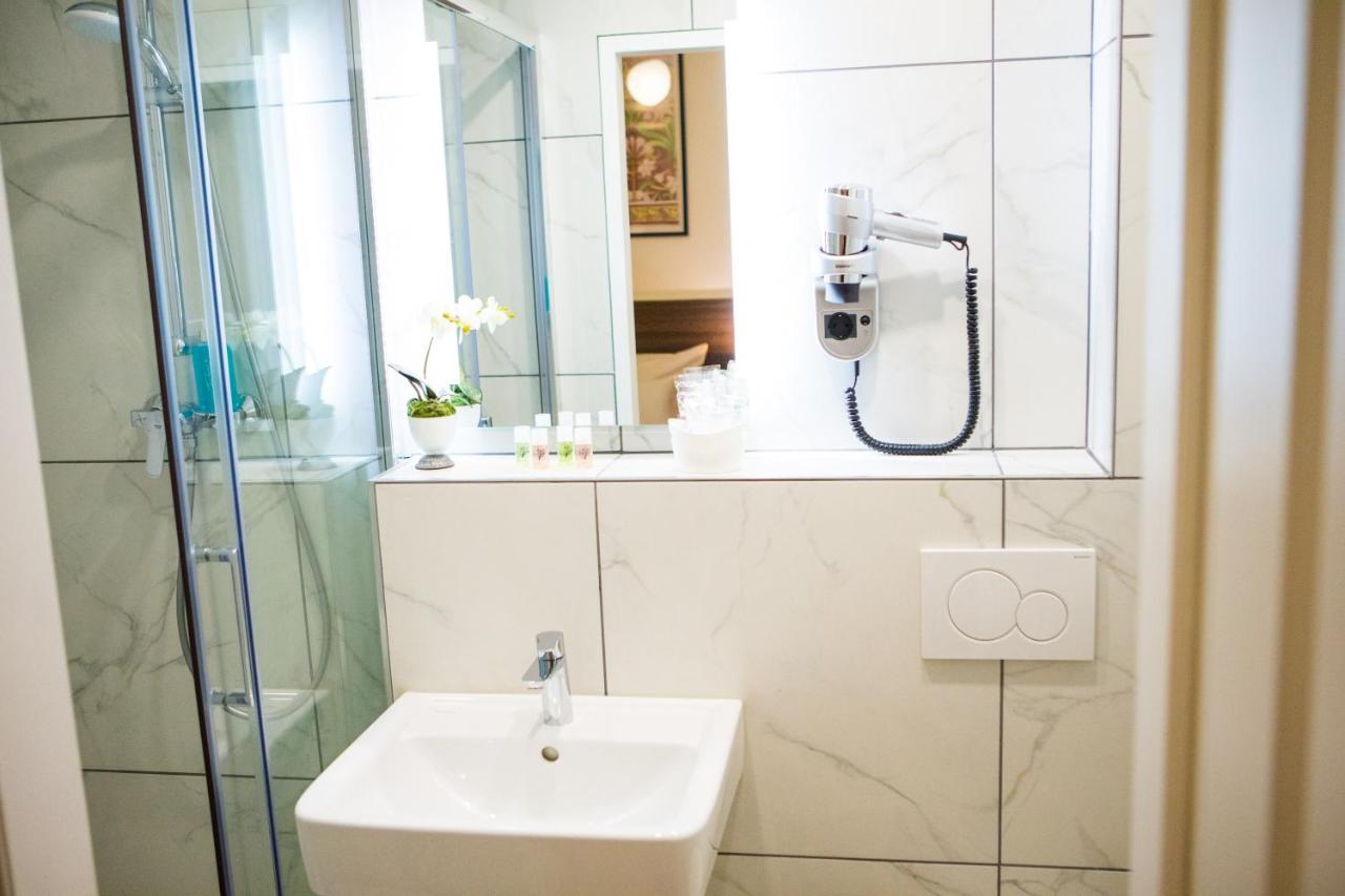 Private Central Vienna I Self Check In Екстер'єр фото